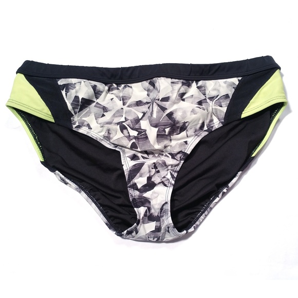 women's nike streamline 2 reversible bikini top